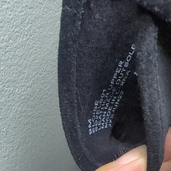 New suede black booties - Picture 3 of 6